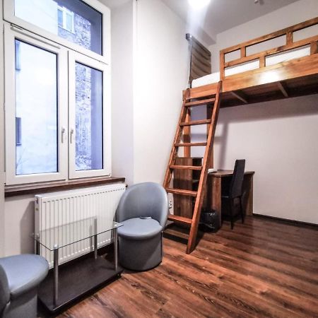 Modern Rooms In City Center Krasków Eksteriør bilde