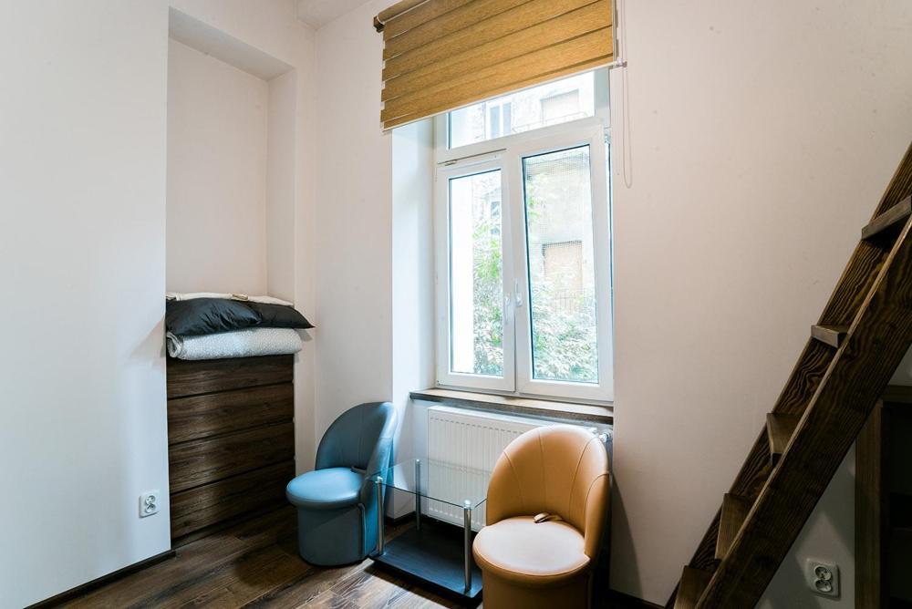 Modern Rooms In City Center Krasków Eksteriør bilde