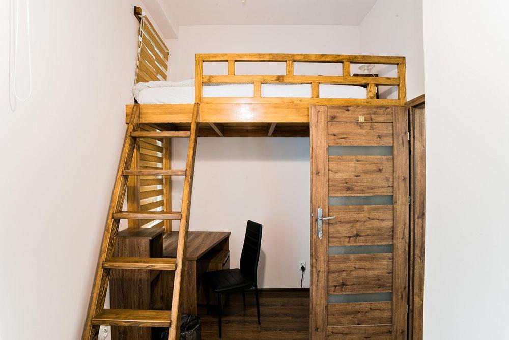 Modern Rooms In City Center Krasków Eksteriør bilde